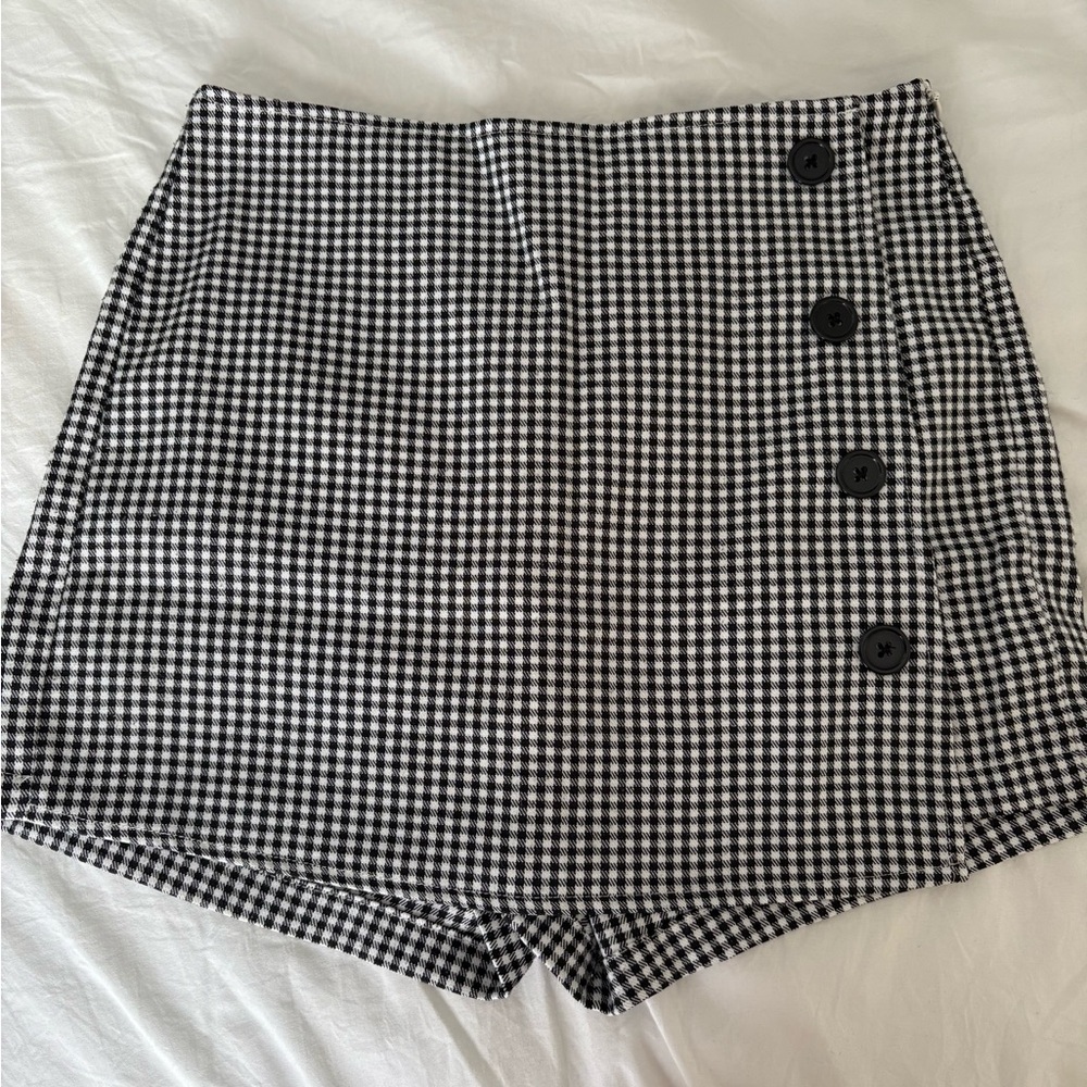 Kendall & Kylie  Gingham Skort